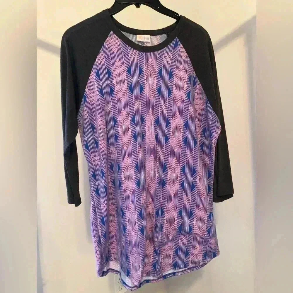 LulaRoe Randy Tee Geometric Print